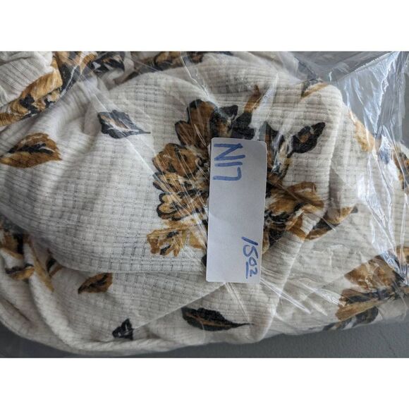 Maurices Blouse womens 2 White Yellow career causual brunch date workwear - Picture 12 of 12